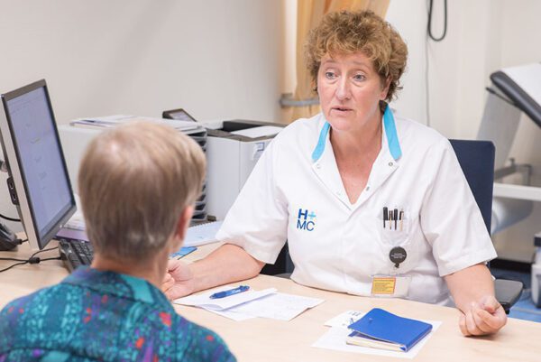 hanneke_zwinkels_web dokter patiënt uitleg